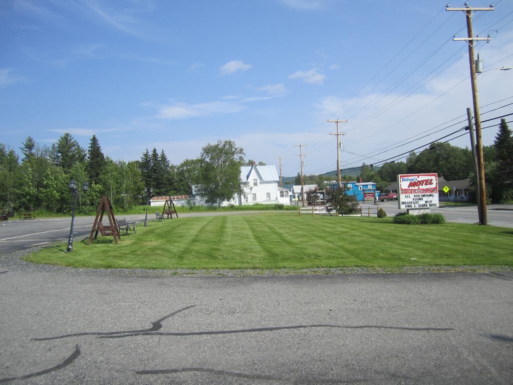 Bishops Country Inn Motel Jackman Exterior foto